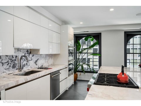 Tiny photo for 257 E Delaware Place #10AB, Chicago, IL 60611 (MLS # 12720933)