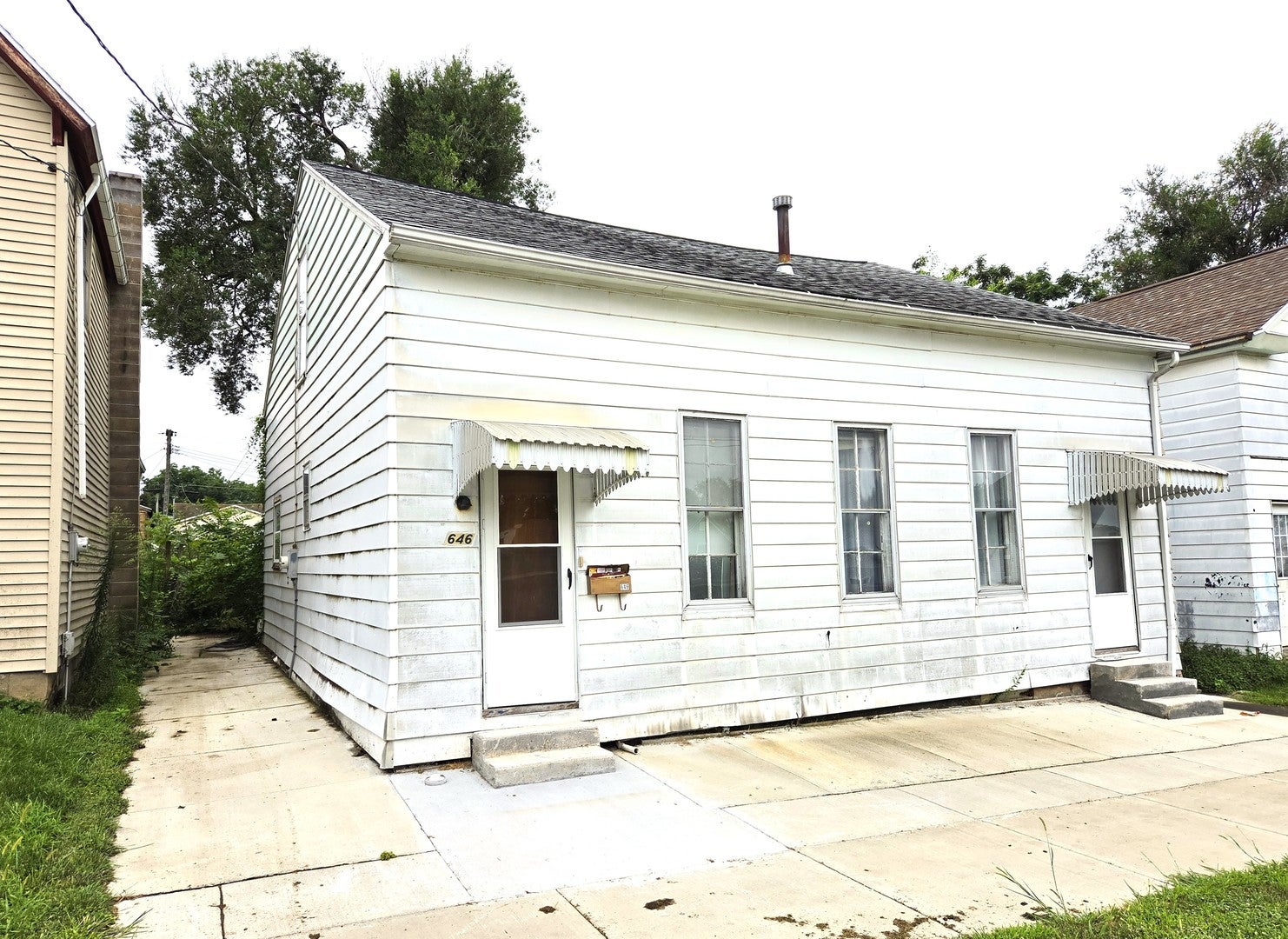 646 Payson Avenue