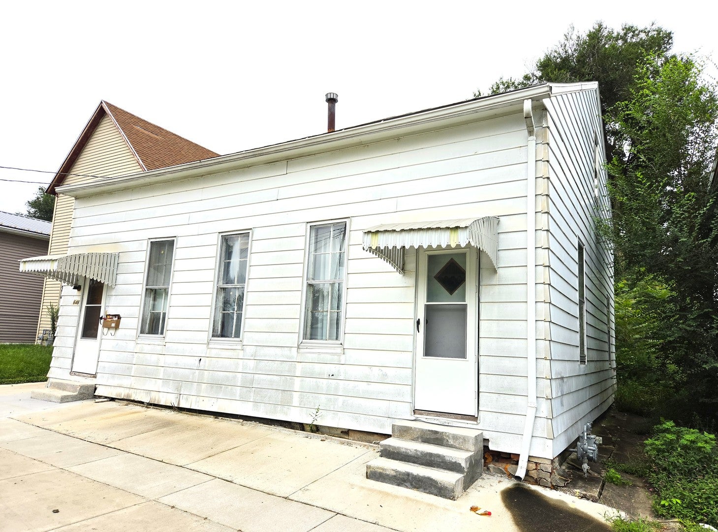 646 Payson Avenue