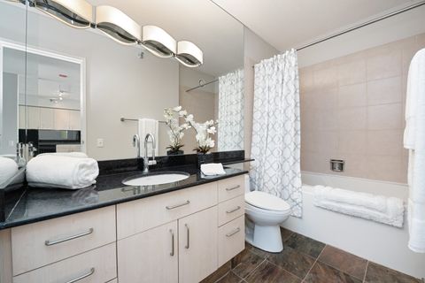 Tiny photo for 512 N MCCLURG Court #4505, Chicago, IL 60611 (MLS # 12601050)