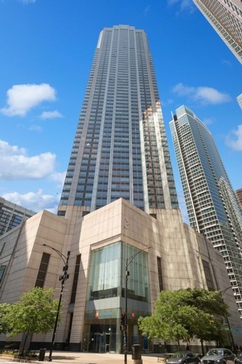 Photo of 512 N MCCLURG Court #4505, Chicago, IL 60611 (MLS # 12601050)