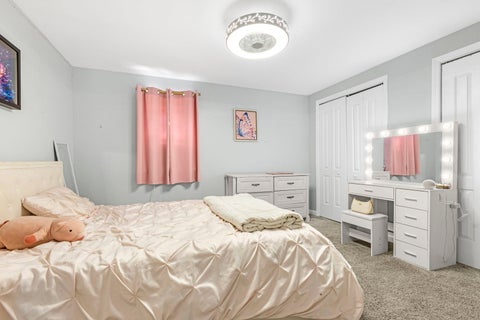 Tiny photo for 309 E Walnut Street, Roselle, IL 60172 (MLS # 12746415)