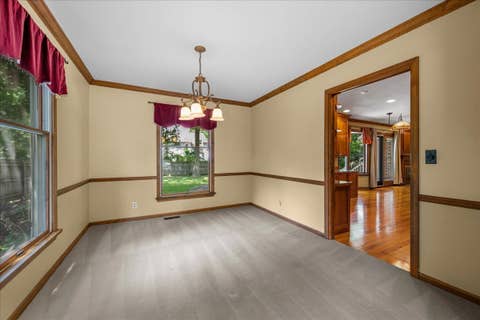 Tiny photo for 1846 Allen Lane, St. Charles, IL 60174 (MLS # 12710144)