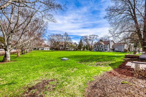 Tiny photo for 934 Surrey Lane #2, Sleepy Hollow, IL 60118 (MLS # 12599907)