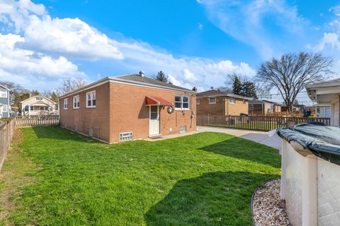 Tiny photo for La Grange Park, IL 60526 (MLS # 12602140)