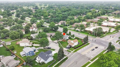 Tiny photo for 114 Wren Court, Glendale Heights, IL 60139 (MLS # 12714924)