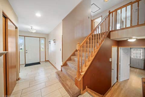 Tiny photo for 114 Wren Court, Glendale Heights, IL 60139 (MLS # 12714924)