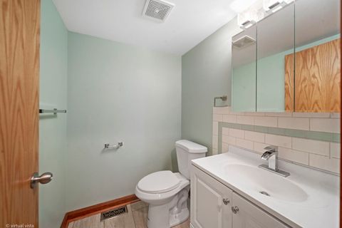Tiny photo for 114 Wren Court, Glendale Heights, IL 60139 (MLS # 12714924)