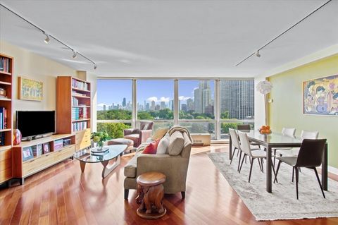 Tiny photo for 330 W Diversey Parkway #803, Chicago, IL 60657 (MLS # 12468969)