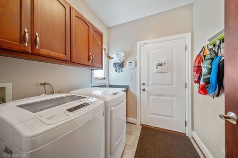 Tiny photo for 21437 Breton Road, Frankfort, IL 60423 (MLS # 12448306)