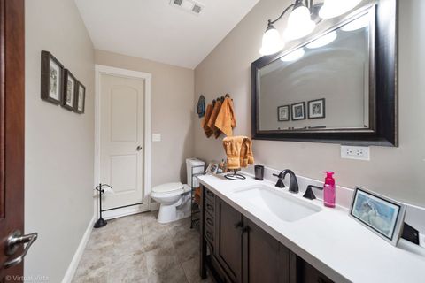 Tiny photo for 21437 Breton Road, Frankfort, IL 60423 (MLS # 12448306)