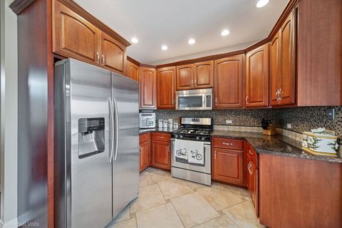 Tiny photo for 21437 Breton Road, Frankfort, IL 60423 (MLS # 12448306)