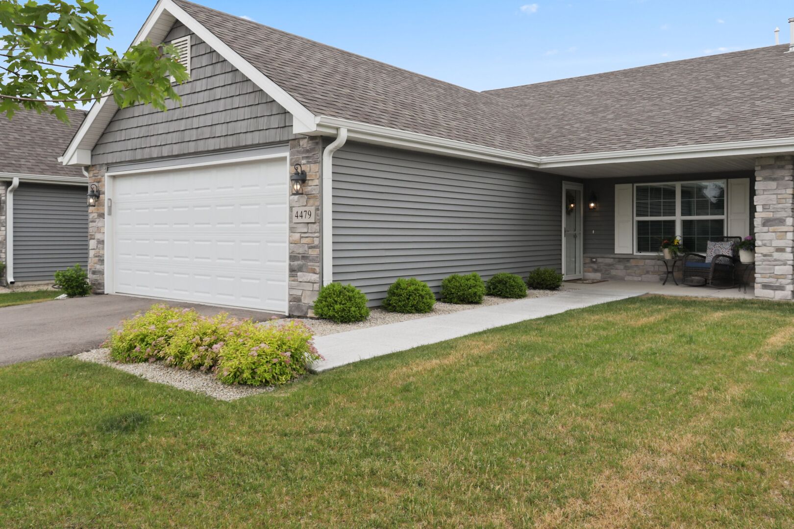 4479 Squaw Valley Drive - Photo 2
