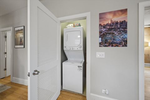 Tiny photo for 7633 N Greenview Avenue #3W, Chicago, IL 60626 (MLS # 12639516)