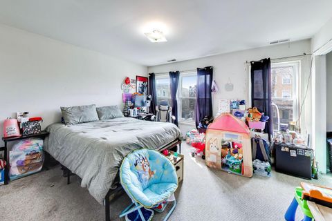 Tiny photo for 1421 N Hamlin Avenue, Chicago, IL 60651 (MLS # 12610790)