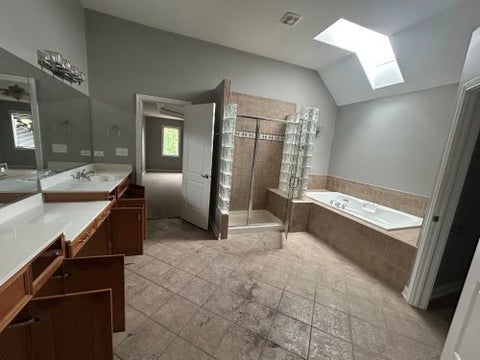 Tiny photo for 21052 Kenmare Drive, Shorewood, IL 60404 (MLS # 12792383)