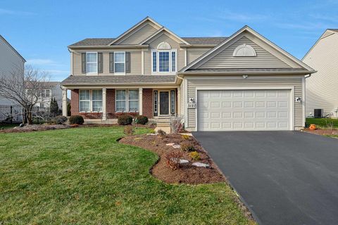 Tiny photo for 3121 Drury Lane, Carpentersville, IL 60110 (MLS # 12523525)