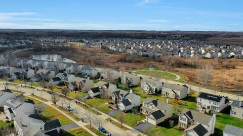 Tiny photo for 3121 Drury Lane, Carpentersville, IL 60110 (MLS # 12523525)