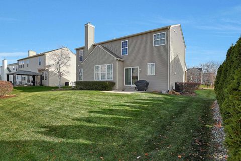 Tiny photo for 3121 Drury Lane, Carpentersville, IL 60110 (MLS # 12523525)