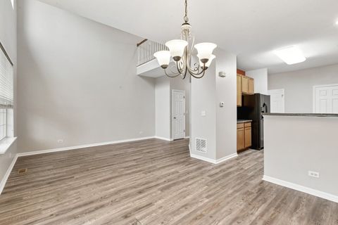 Tiny photo for 725 S Jade Lane, Round Lake, IL 60073 (MLS # 12631062)