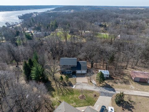 Tiny photo for 28147 217th Street, Le Claire, IA 52753 (MLS # 12599728)