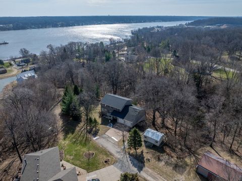 Tiny photo for 28147 217th Street, Le Claire, IA 52753 (MLS # 12599728)