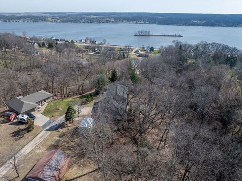 Tiny photo for 28147 217th Street, Le Claire, IA 52753 (MLS # 12599728)