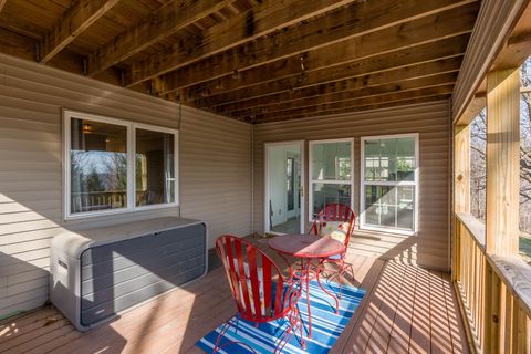 Tiny photo for 28147 217th Street, Le Claire, IA 52753 (MLS # 12599728)