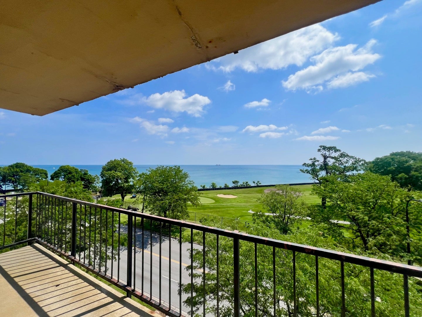 6730 S South Shore Drive 501