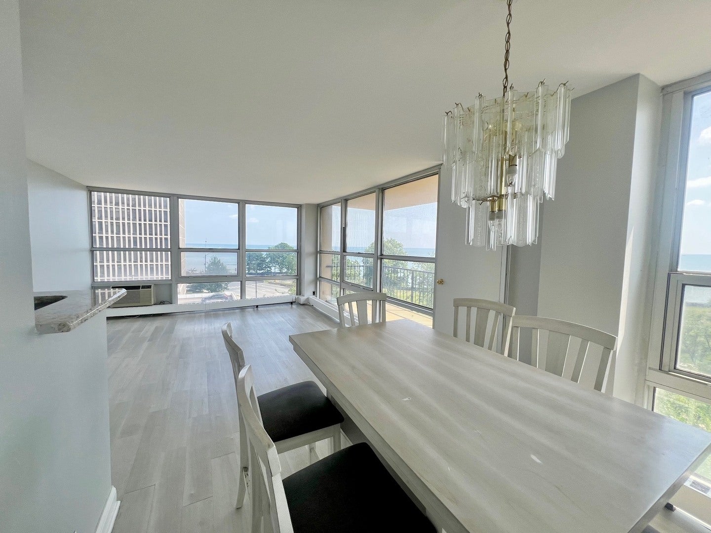 6730 S South Shore Drive 501