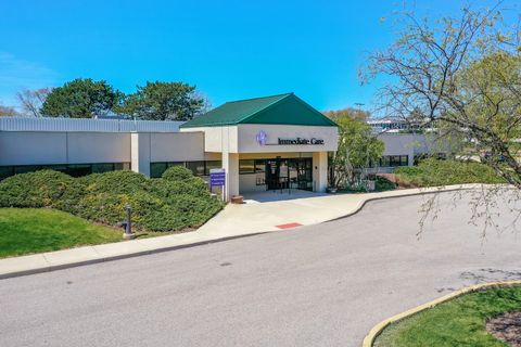 6 E Phillip Road Vernon Hills IL 60061