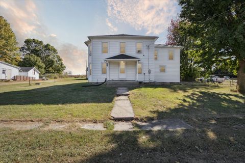 Photo of 2683 W Florence Road, Freeport, IL 61032 (MLS # 12492901)