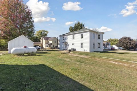 Tiny photo for 2683 W Florence Road, Freeport, IL 61032 (MLS # 12492901)