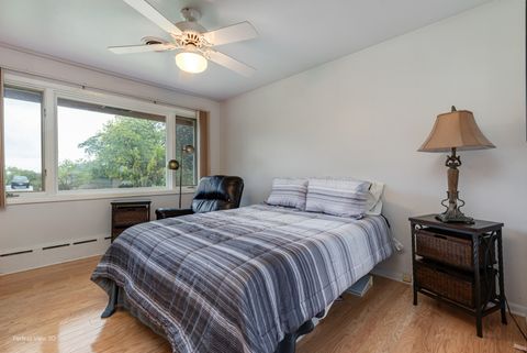 Tiny photo for 2004 Boehme Street, Lockport, IL 60441 (MLS # 12491855)