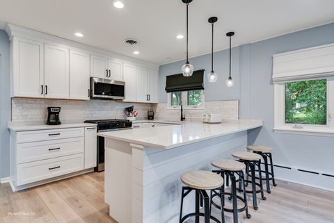 Tiny photo for 2004 Boehme Street, Lockport, IL 60441 (MLS # 12491855)