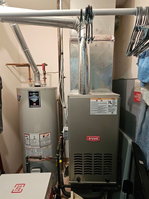 Tiny photo for 2013 Jeffrey Lane #2013, Elgin, IL 60123 (MLS # 12507211)