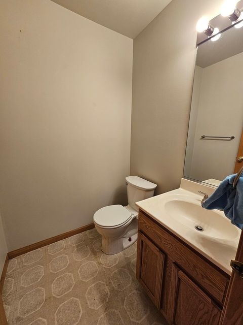 Tiny photo for 2013 Jeffrey Lane #2013, Elgin, IL 60123 (MLS # 12507211)