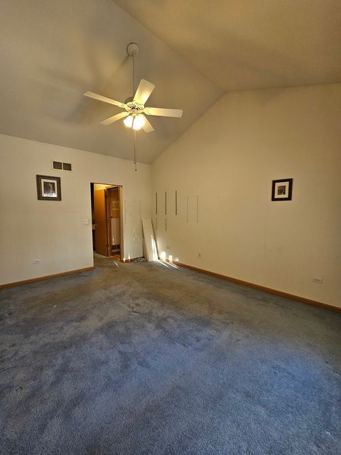 Tiny photo for 2013 Jeffrey Lane #2013, Elgin, IL 60123 (MLS # 12507211)