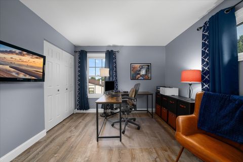 Tiny photo for 191 Meadows Drive, Sugar Grove, IL 60554 (MLS # 12487121)