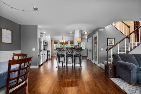 Tiny photo for 191 Meadows Drive, Sugar Grove, IL 60554 (MLS # 12487121)