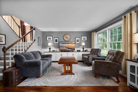 Tiny photo for 191 Meadows Drive, Sugar Grove, IL 60554 (MLS # 12487121)