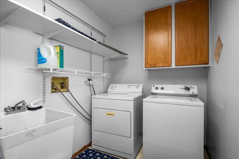 Tiny photo for 191 Meadows Drive, Sugar Grove, IL 60554 (MLS # 12487121)