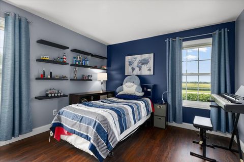 Tiny photo for 191 Meadows Drive, Sugar Grove, IL 60554 (MLS # 12487121)