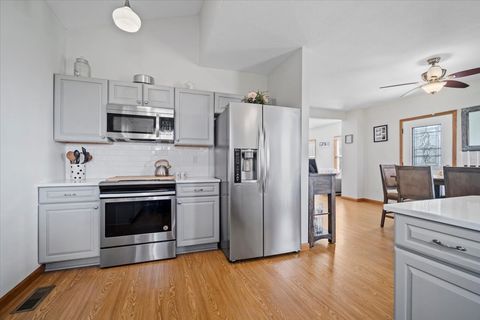 Tiny photo for 25435 E 3100 North Road, Dwight, IL 60420 (MLS # 12490783)