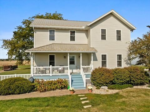 Photo of 25435 E 3100 North Road, Dwight, IL 60420 (MLS # 12490783) Photo of 25435 E 3100 North Road, Dwight, IL 60420 (MLS # 12490783)