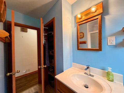 Tiny photo for 1105 E Oak Avenue, La Grange Park, IL 60526 (MLS # 12682976)
