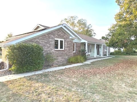 Tiny photo for 105 Kendall Street, Gifford, IL 61847 (MLS # 12452249)