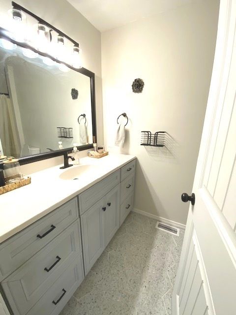 Tiny photo for 105 Kendall Street, Gifford, IL 61847 (MLS # 12452249)