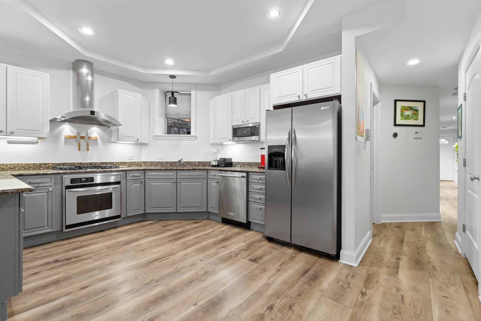 5540 N Glenwood Avenue G