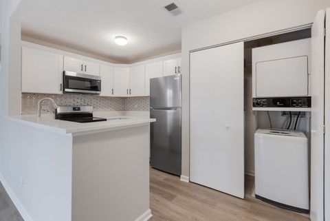 Tiny photo for 1919 N Hicks Road #209, Palatine, IL 60074 (MLS # 12617818)